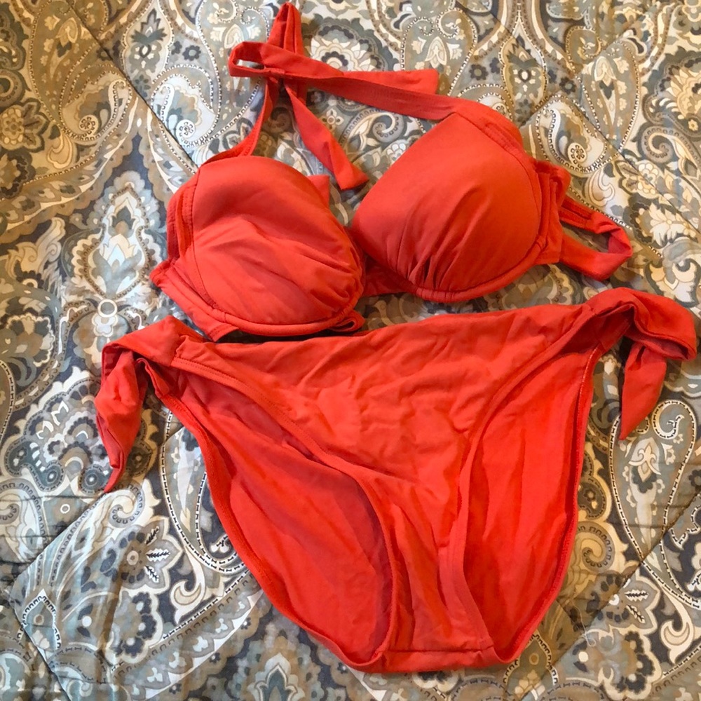 Skype tangerine orange 🍊 tie bikini 👙☀️